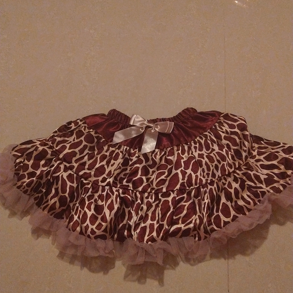 CUTE GIRLS SKIRT